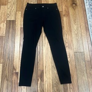Black HUE Jeggings - Size Medium